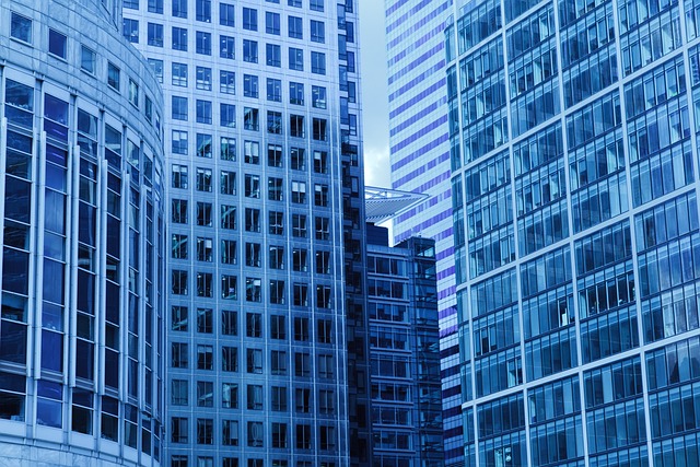 Réparations et entretien des locaux loués : qui reviennent au propriétaire ou au locataire ?