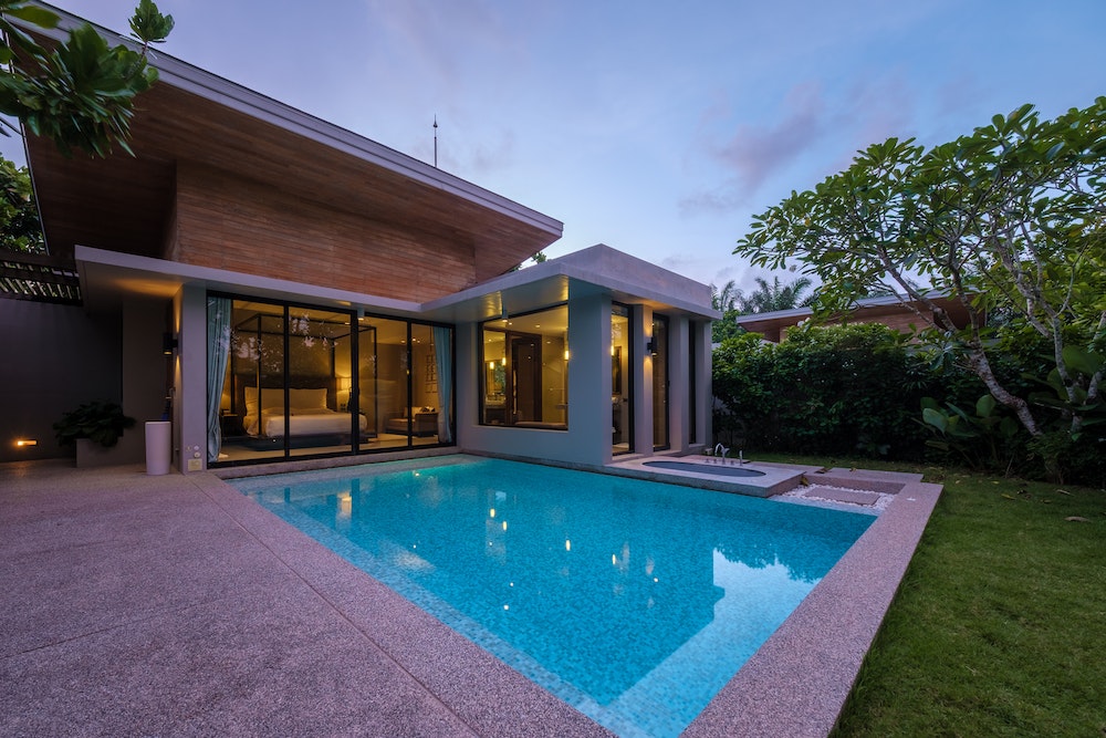 Les matériaux de construction d'une piscine : quel est le meilleur pour votre maison ?