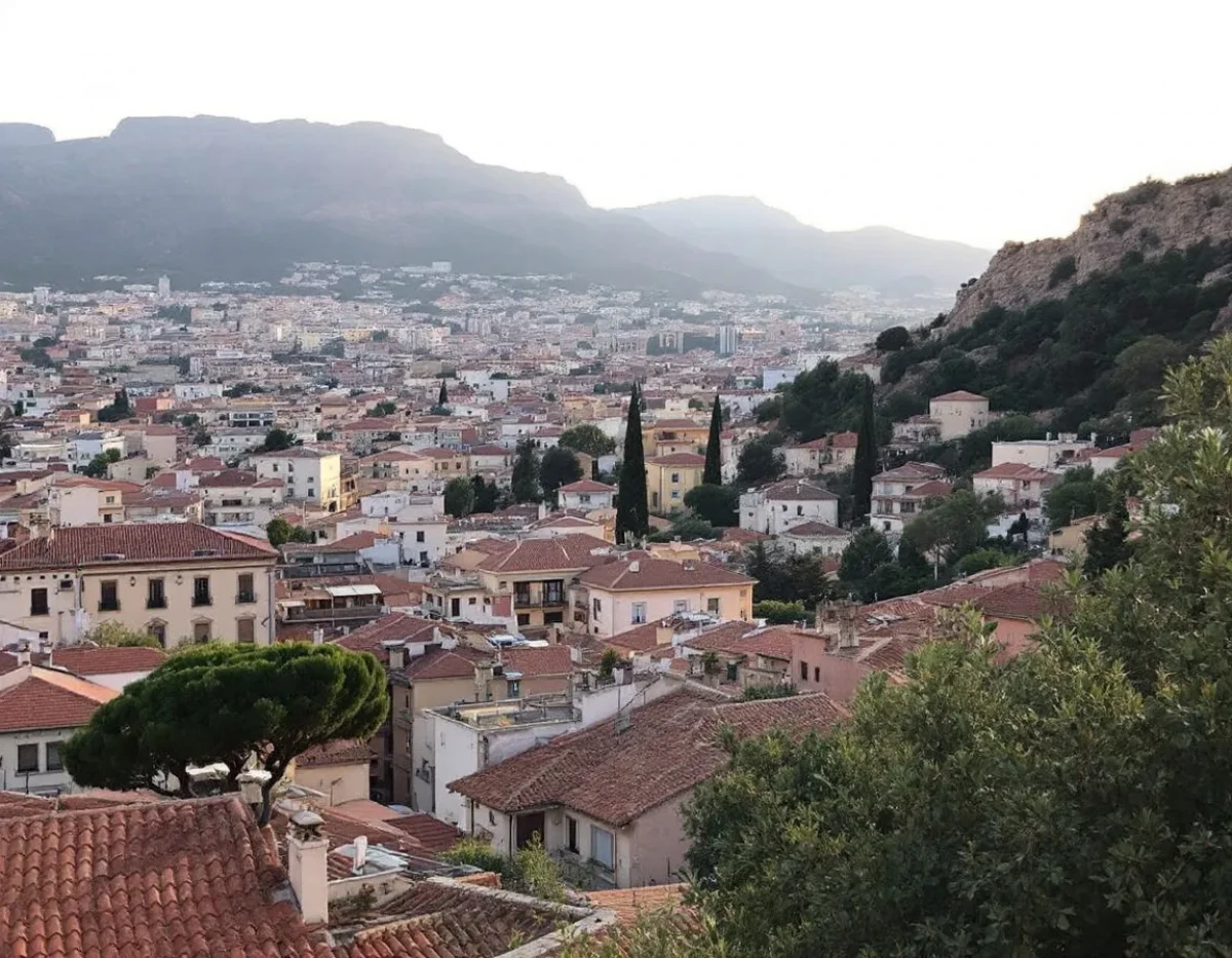 Guide Complet pour les Français Souhaitant Acheter un Bien Immobilier en Espagne